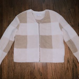 Cropped stylish jacket